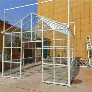 Мини градинска стъклена оранжерия